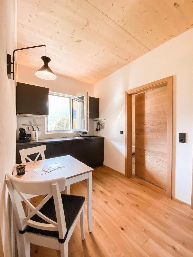 Haus Am Schihang Lermoos Eksteriør billede