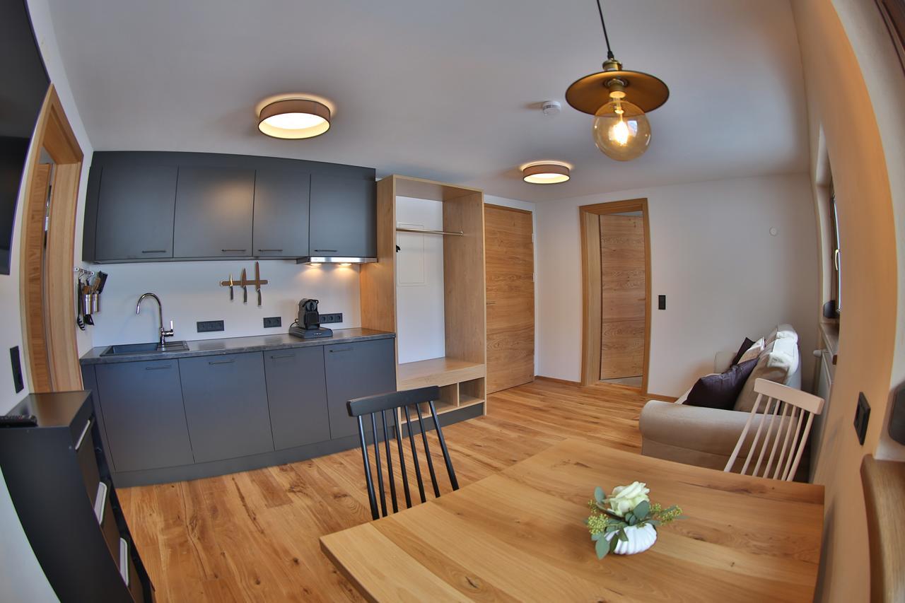 Haus Am Schihang Lermoos Eksteriør billede