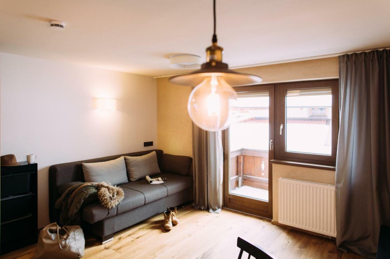 Haus Am Schihang Lermoos Eksteriør billede